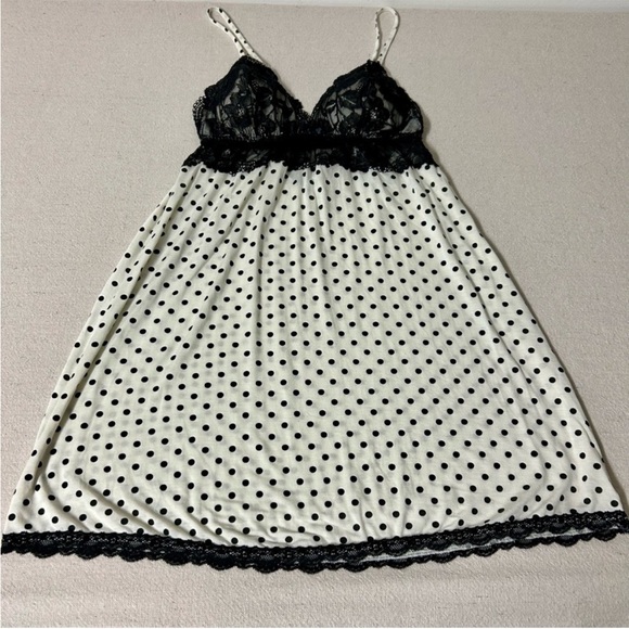 Victoria’s Secret Babydoll Nightie Medium Off-White & Black Polka Dot Lace Trim - Picture 6 of 12